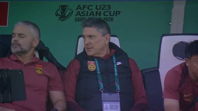 开云智能体验-CCTV5直播，U23国足破出线魔咒 彭啸带刀后卫 532防泰国小快灵