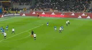 1742510097106077294.gif 意德15.gif