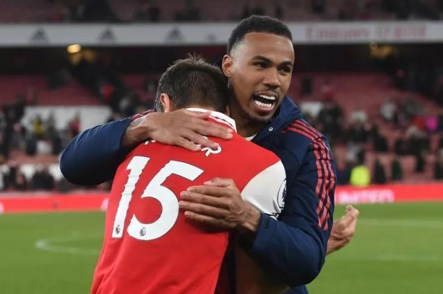 开云官方平台-阿森纳杀回榜首悬念又有了？伤病来袭当心再被暴打