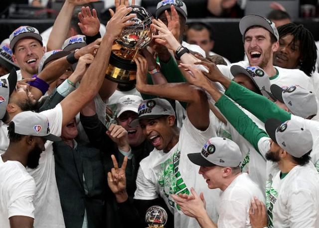 开云官方平台-12年后重返总决赛!凯尔特人的篮球 坚持的力量!