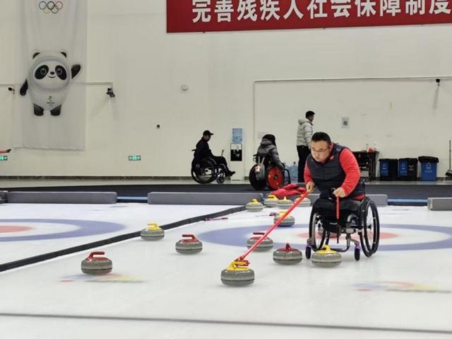 开云智能体验-冰上逐梦正当时，中国残疾人运动员全力备战米兰冬残奥会