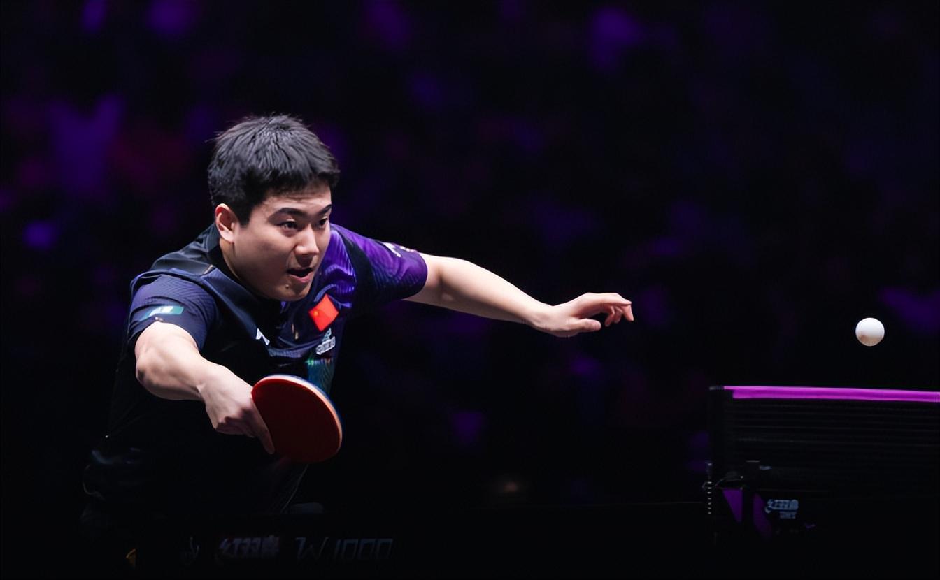 神级擦网后一波流！梁靖崑强势扫退役流言 赛后透露腰伤有所好转