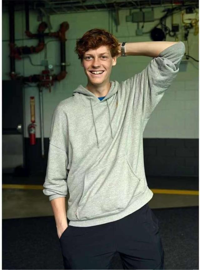 开云APP下载-4组比肩“三巨头”的数据 告诉你19岁的辛纳有多强