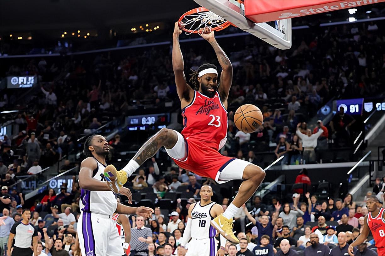 开云官网APP-场上效果其实相当不错，但快船还是不愿意给内线新援多些机会？